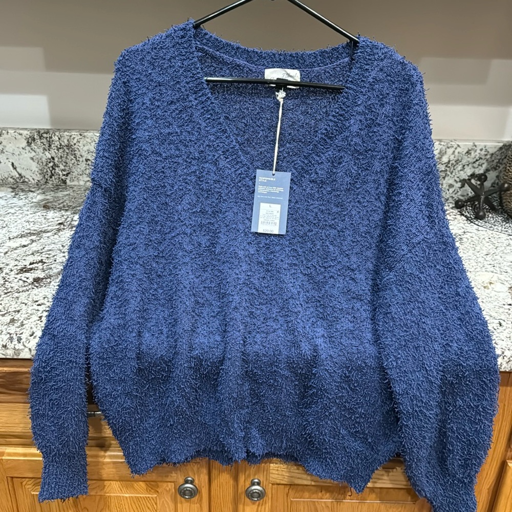 NWT shaggy sweater large
